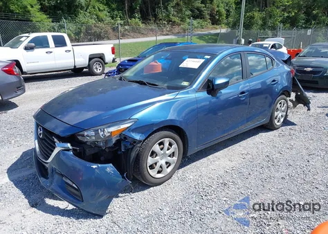 2018 Mazda Mazda3 Sport из США, поврежденный, VIN 3MZBN1U72JM216774